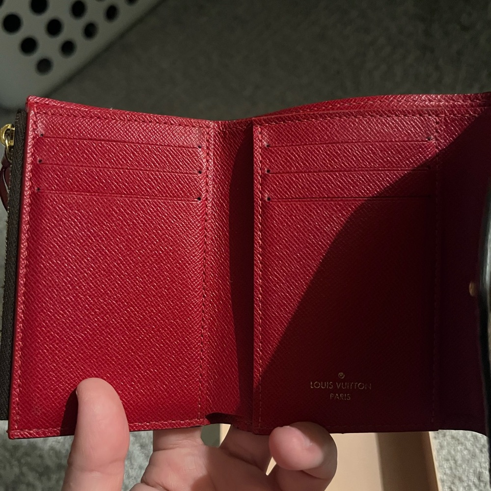 Louis Vuitton victorine wallet - Picture 3 of 11
